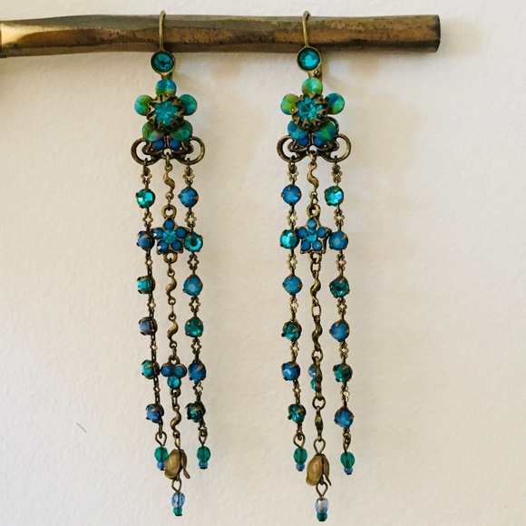 SWAROVSKI Crystal Chandelier Earrings - Picture 1 of 5